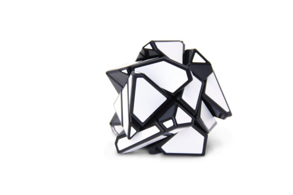 Nutimäng kuubik ''Ghost Cube'' ****, Recent Toys /6